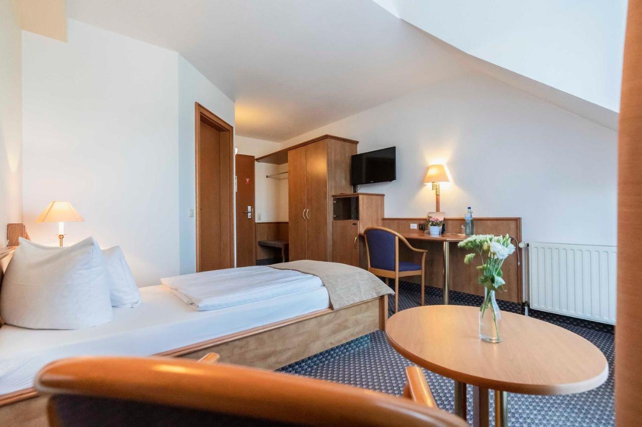 Hotel Markgraf ليهنين المظهر الخارجي الصورة