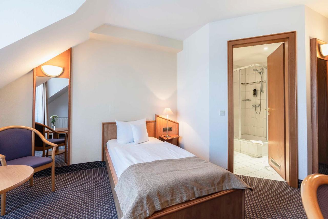 Hotel Markgraf ليهنين المظهر الخارجي الصورة